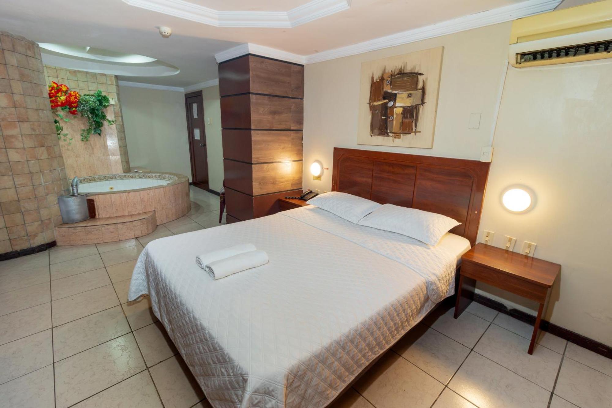Hotel Malecon Inn Guayaquil Dış mekan fotoğraf
